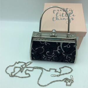 Stylish Unique Evening Purse..EUC. ⭐️